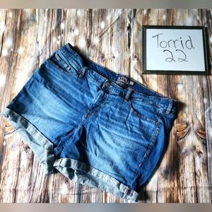 Torrid jeans shorts size 22